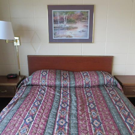 Deluxe Inn/Extended Stay - Council Bluffs Carter Lake Εξωτερικό φωτογραφία