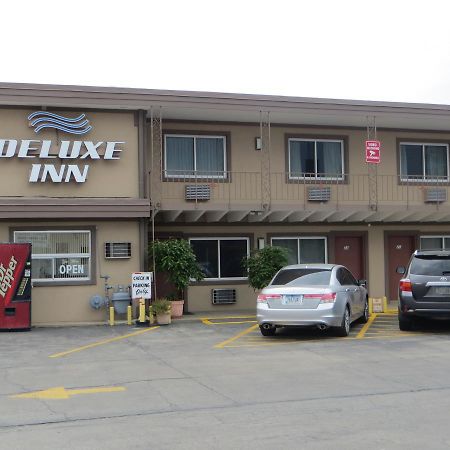 Deluxe Inn/Extended Stay - Council Bluffs Carter Lake Εξωτερικό φωτογραφία