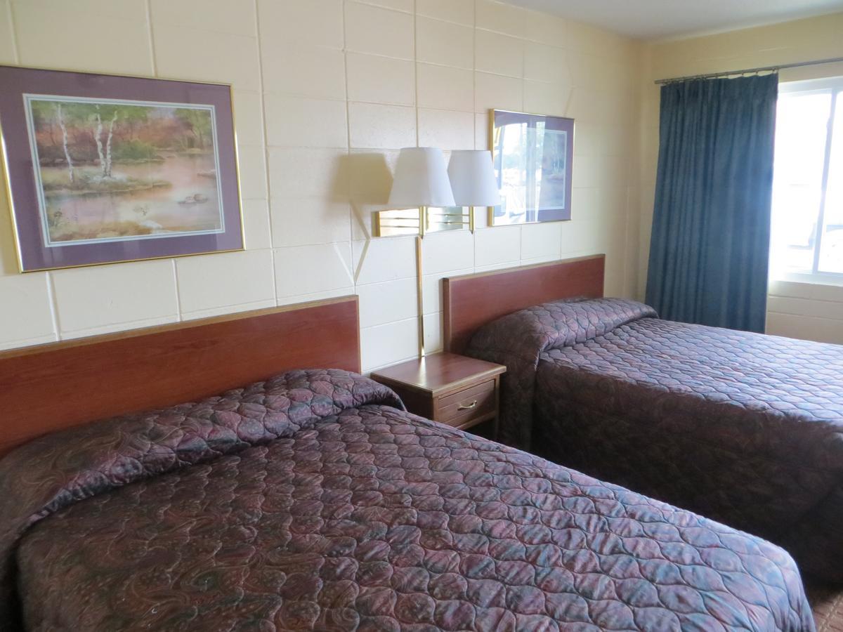 Deluxe Inn/Extended Stay - Council Bluffs Carter Lake Εξωτερικό φωτογραφία
